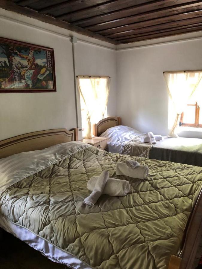 Guesthouse Kujtimi Theth Eksteriør bilde