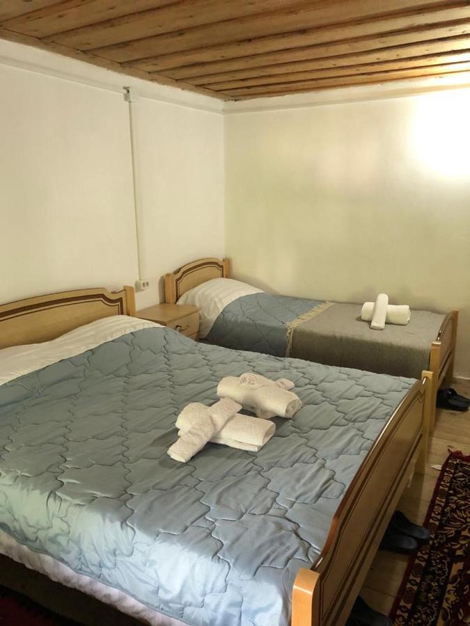 Guesthouse Kujtimi Theth Eksteriør bilde