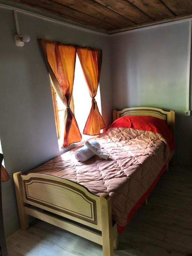 Guesthouse Kujtimi Theth Eksteriør bilde